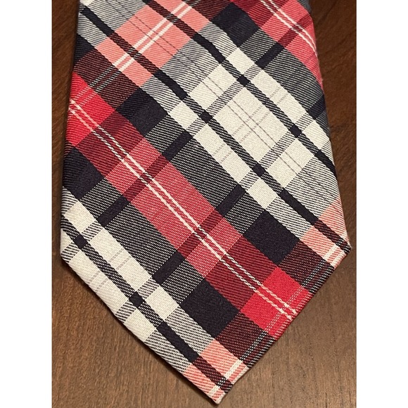 Croft & Barrow Red Black White 100% Polyester Men’s Neck Tie Made In China - Picture 1 of 9